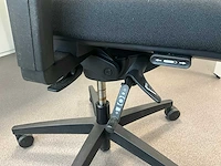 Viasit linea ergonomische bureaustoelen (4x) - afbeelding 8 van  10