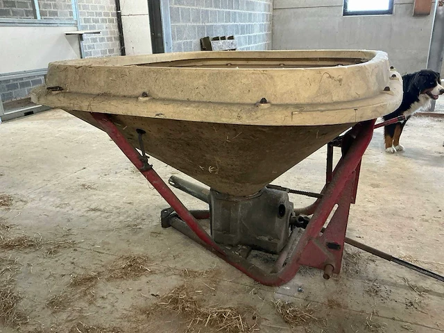 Vicon 400l kunstmeststrooier - afbeelding 6 van  7