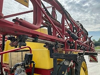 Vicon rau getrokken veldspuit - afbeelding 6 van  19
