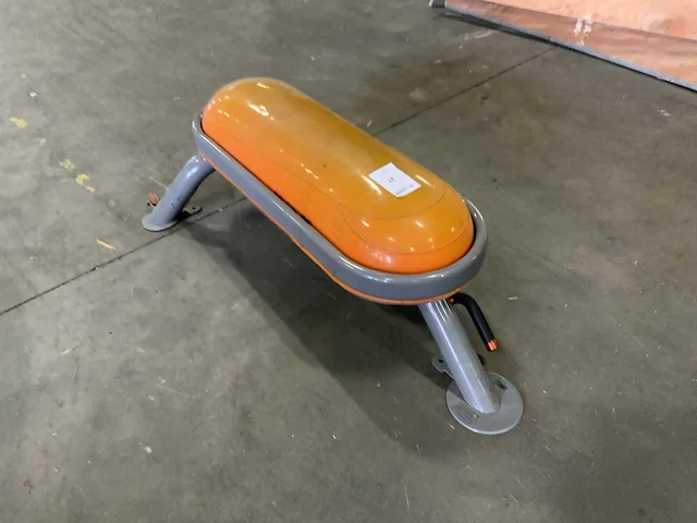 Vicore flat bench ball krachtstation - afbeelding 2 van  3