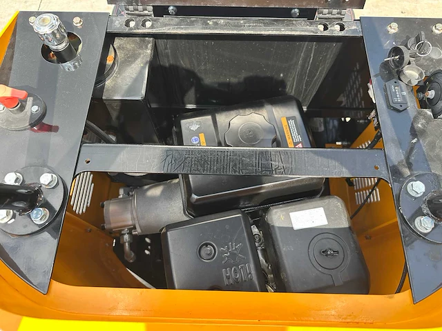 Vicsec - 2024 - vc13 - minigraafmachine - afbeelding 8 van  22