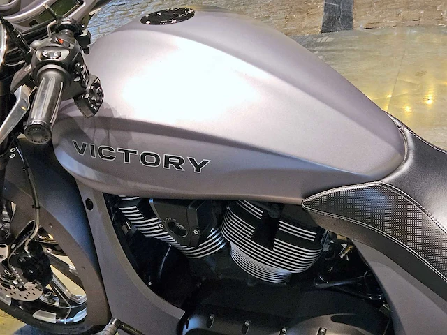 Victory magnum x-1 - afbeelding 36 van  36