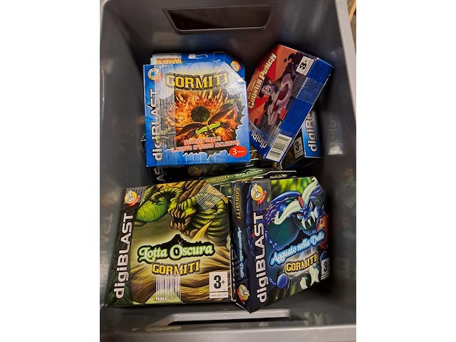 Videospelletjes 12 x - afbeelding 2 van  2