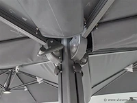 Vierdubbele hangende parasol zandkleurig - afbeelding 2 van  11