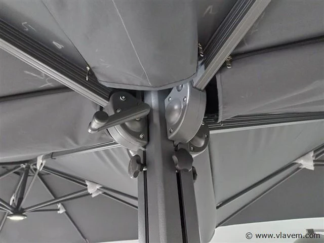 Vierdubbele hangende parasol zwart (4 * 300x300cm) - afbeelding 2 van  11