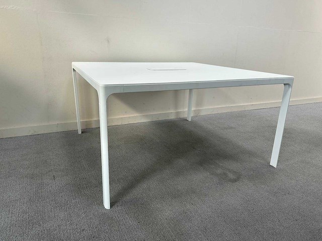 Vierkant - - vergadertafel - afbeelding 6 van  6