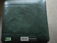 Vierkante lederen poef - afbeelding 3 van  4