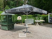 Vierkante parasol met voet - afbeelding 1 van  7