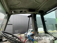 Vierwielaangedreven landbouwtractor combinatie - afbeelding 5 van  23
