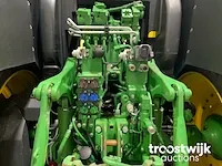 Vierwielaangedreven landbouwtractor - afbeelding 14 van  29
