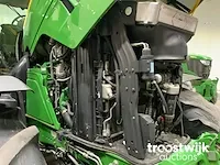 Vierwielaangedreven landbouwtractor - afbeelding 18 van  29