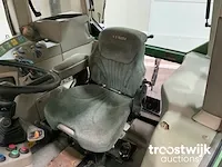 Vierwielaangedreven landbouwtractor - afbeelding 4 van  21