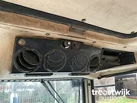 Vierwielaangedreven landbouwtractor - afbeelding 4 van  21
