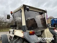 Vierwielaangedreven landbouwtractor - afbeelding 10 van  21