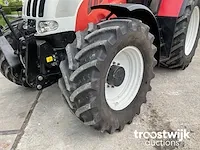 Vierwielaangedreven landbouwtractor - afbeelding 7 van  25