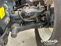 Vierwielaangedreven landbouwtractor - afbeelding 8 van  25