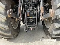 Vierwielaangedreven landbouwtractor - afbeelding 16 van  25