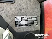 Vierwielaangedreven landbouwtractor - afbeelding 17 van  25