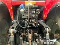Vierwielaangedreven landbouwtractor - afbeelding 7 van  24