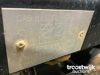 Vierwielaangedreven landbouwtractor - afbeelding 14 van  24
