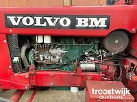 Vierwielaangedreven landbouwtractor - afbeelding 7 van  16