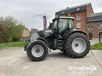 Vierwielaangedreven landbouwtractor - afbeelding 12 van  25