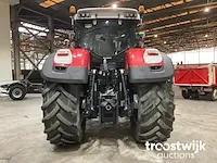 Vierwielaangedreven landbouwtractor - afbeelding 17 van  20