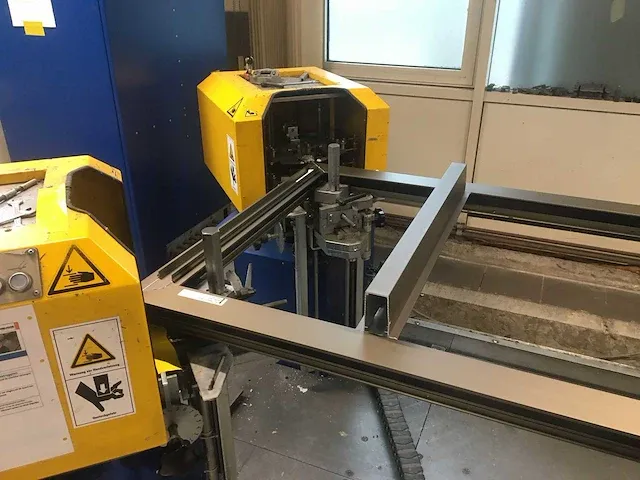 Vierzijdige hoekenpers evm s4 (eckenverbinder) - afbeelding 7 van  10