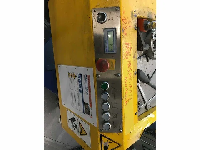 Vierzijdige hoekenpers evm s4 (eckenverbinder) - afbeelding 8 van  10