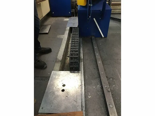 Vierzijdige hoekenpers evm s4 (eckenverbinder) - afbeelding 10 van  10