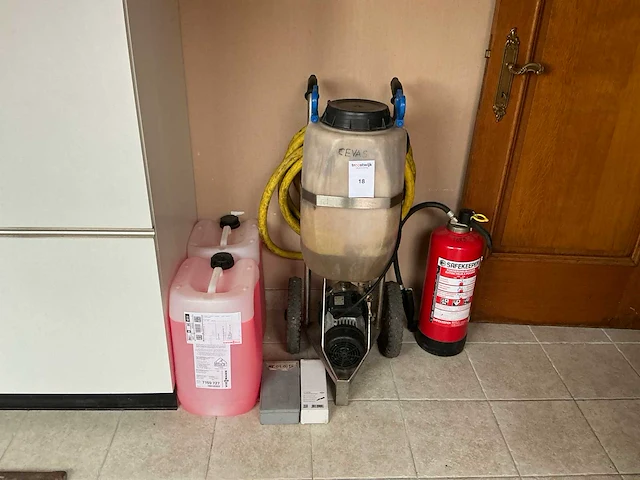 Viessmann vulstation voor zonneboiler - afbeelding 1 van  5