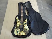 Vig screech electrische gitaar + gitaar tas - afbeelding 1 van  5