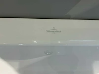 Villeroy & boch badkuip met douchekraan - afbeelding 4 van  7