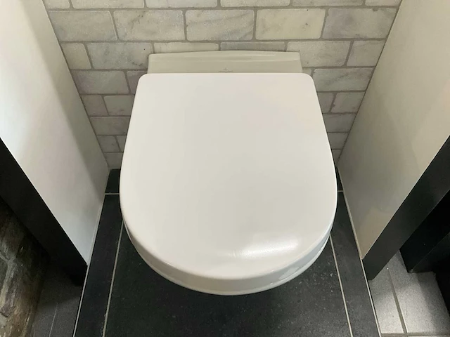 Villeroy & boch hangtoilet - afbeelding 2 van  4