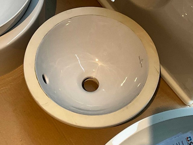 Villeroy & boch loop&friends onderbouw wastafel - afbeelding 3 van  3