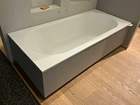 Villeroy & boch oberon badkuip - afbeelding 1 van  5