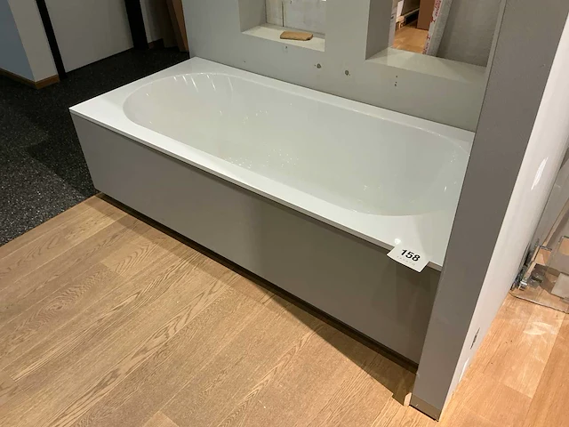 Villeroy & boch oberon badkuip - afbeelding 2 van  5