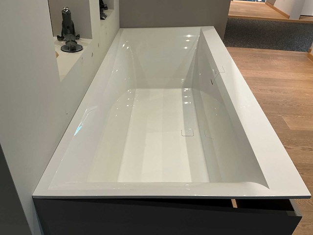 Villeroy & boch opbouw vrijstaand bad - afbeelding 2 van  7