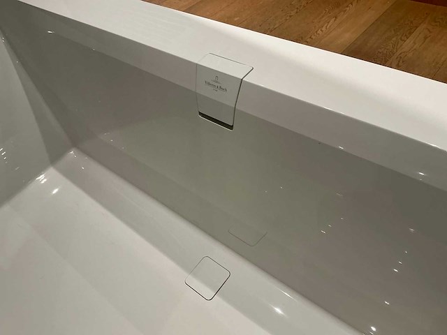 Villeroy & boch opbouw vrijstaand bad - afbeelding 4 van  7