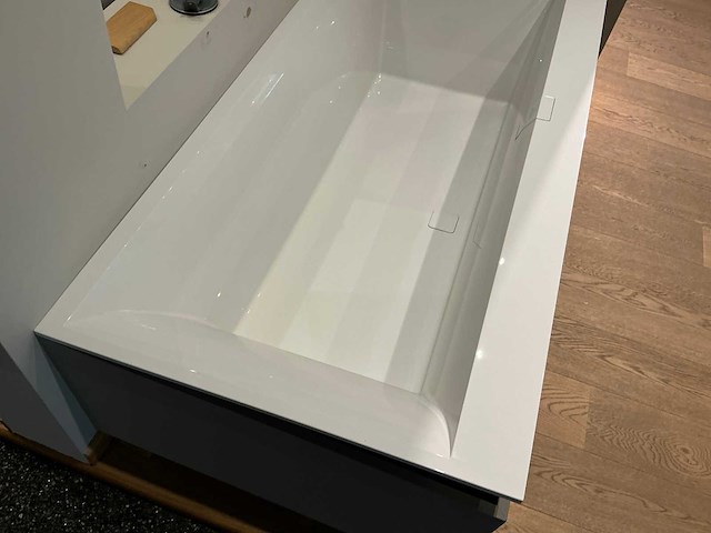 Villeroy & boch opbouw vrijstaand bad - afbeelding 6 van  7