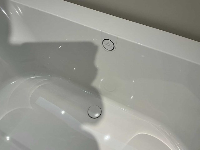 Villeroy & boch opbouw vrijstaand bad - afbeelding 4 van  5
