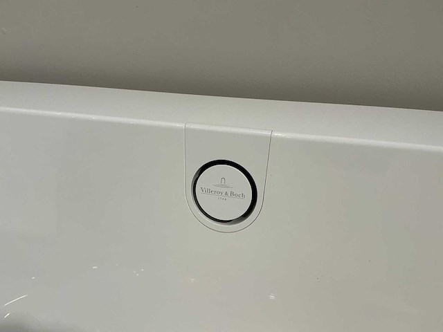 Villeroy & boch opbouw vrijstaand bad - afbeelding 5 van  5