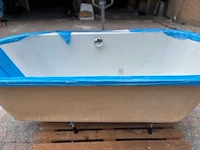 Villeroy en boch - bubbelbad - afbeelding 10 van  14