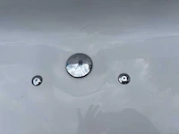 Villeroy&boch - bubbelbad - afbeelding 9 van  14