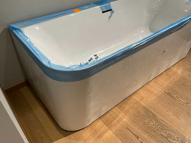 Villeroy&boch bad - afbeelding 5 van  7