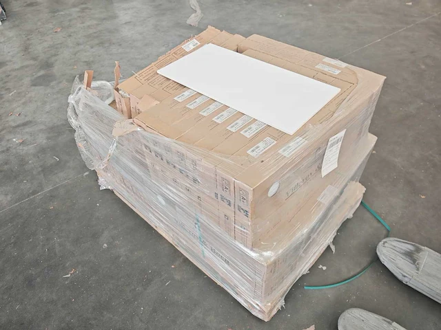 Villeroy&boch glans wit wandtegel 30x60 cm 12,96 m² - afbeelding 4 van  7