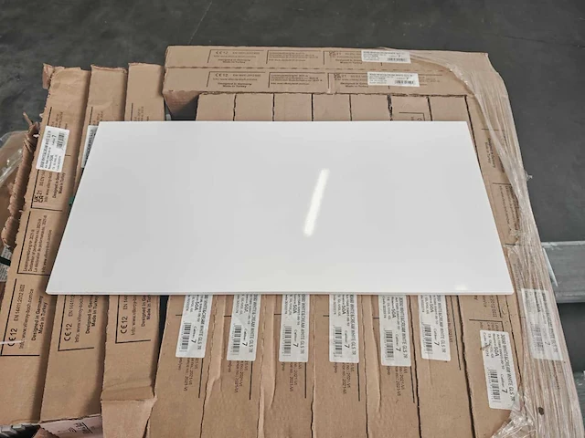 Villeroy&boch glans wit wandtegel 30x60 cm 41,04 m² - afbeelding 1 van  7