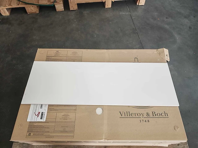 Villeroy&boch glans wit wandtegel 30x90 cm 13,5 m² - afbeelding 6 van  7