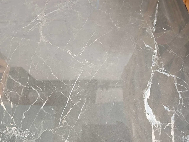 Villeroy&boch marmochic dark illusion gepolijst 60x60 cm tegel 14,04 m² - afbeelding 6 van  7