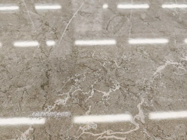 Villeroy&boch marmochic glans grijs wandtegel 40x120 cm 55,68 m² - afbeelding 2 van  7